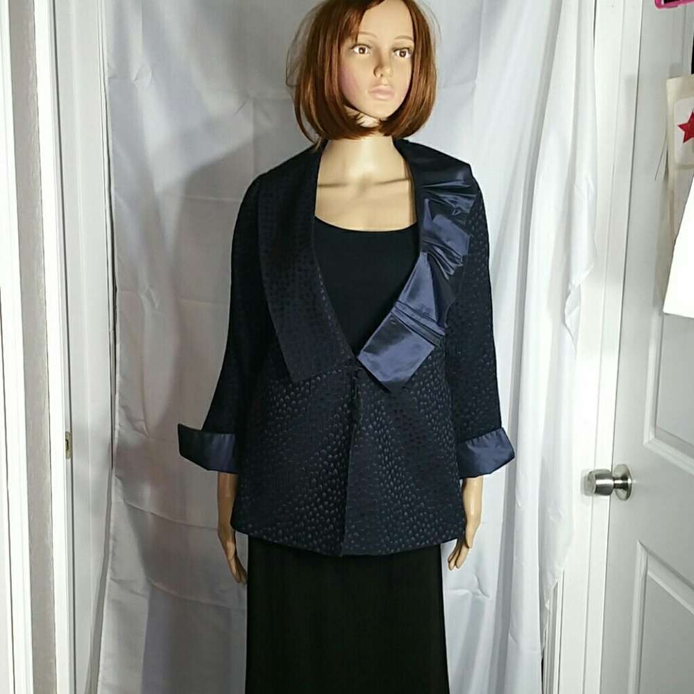 Dianaira navy silk woven blazer